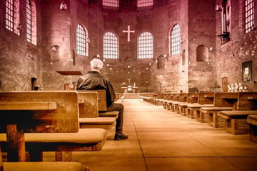 キリスト教の礼拝とは？教会で何をする？―聖書が教える礼拝の意味